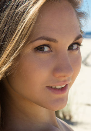 18 year old girl loses her virginity wearing knee socks in the bathroom